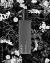 Mydło do rąk Black Amber z delikatnym peelingiem 320 ml